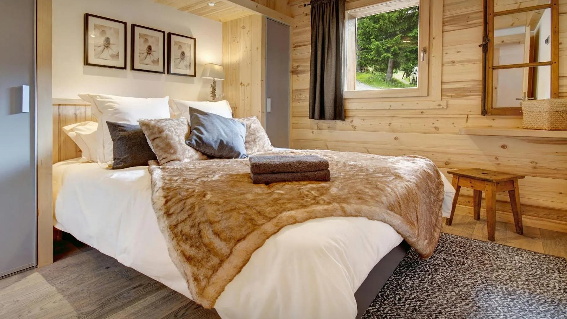 Chalet De Paul Et Marie - Ovo Network Manigod 0*,  France